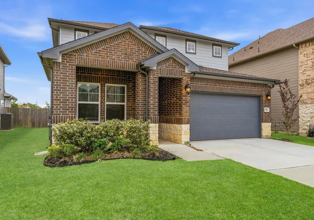 Photo 2 of Single family home for sale at 411 April Bay Dr, Montgomery, TX 77316 | MLS# 30246100 | Listing updated on 2026-09-08