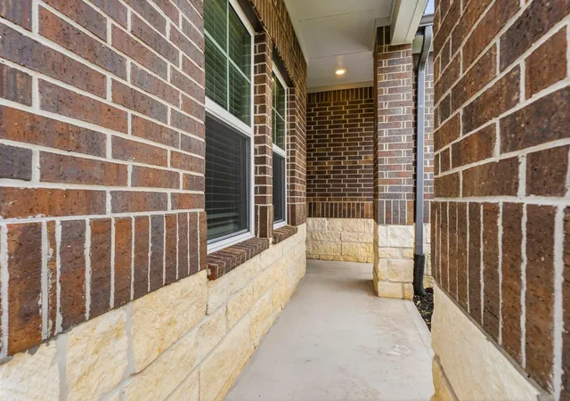 Photo 3 of Single family home for sale at 411 April Bay Dr, Montgomery, TX 77316 | MLS# 30246100 | Listing updated on 2026-09-08