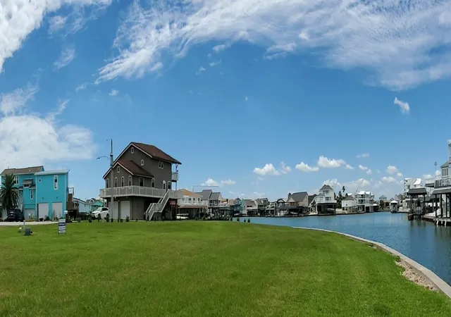 3rd image of 0 Bamboo Dr, Galveston, TX 77554 | MLS# 77105793