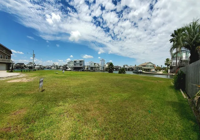 5th image of 0 Bamboo Dr, Galveston, TX 77554 | MLS# 77105793