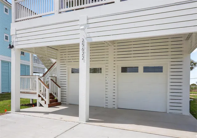 Homes for sale in Galveston, TX | 25622 Spotted Sandpiper Dr, Galveston, TX 77554 | MLS# 15531179