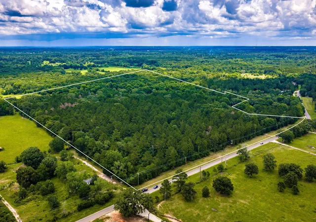 1st image of 1204 Mangum Rd, Livingston, TX 77351 | MLS# 70158865
