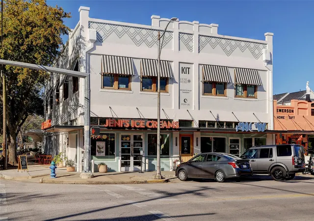 39th image of 1529 Lawrence St #B, Houston, TX 77008 | MLS# 51420971