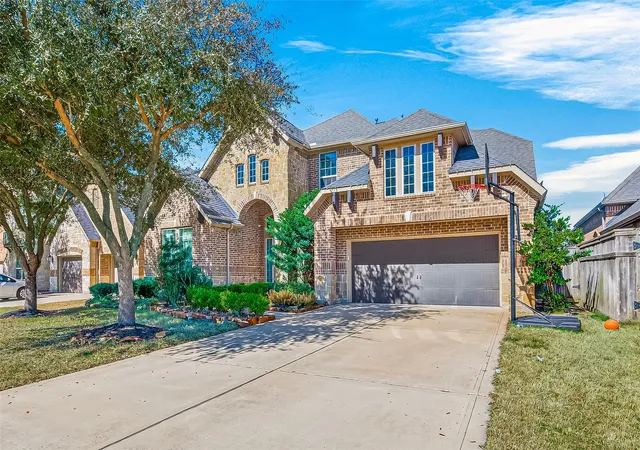 2nd image of 3843 Desert Springs Ln, Fulshear, TX 77441 | MLS# 55730004