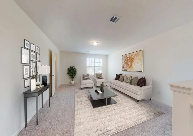 4th image of 3301 Nautical Mile Dr, Dickinson, TX 77539 | MLS# 8471435