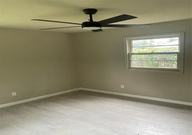 4th image of 4395 El Paso St, Beaumont, TX 77703 | MLS# 69009959