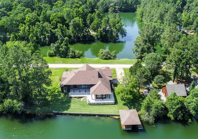 Photo 1 of Single family home for sale at 18 Smith Loop N, Cleveland, TX 77327 | MLS# 53082110 | Listing updated on 2026-03-30