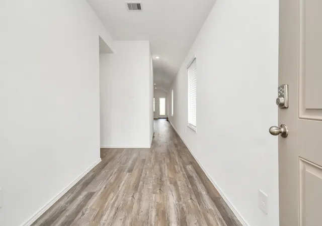 Photo 4 of Single family home for sale at 5315 Castlebury Meadows Dr, Spring, TX 77373 | MLS# 92938310 | Listing updated on 2026-08-05