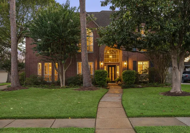 1st image of 16211 Harvest Summer Ct, Houston, TX 77059 | MLS# 91081653