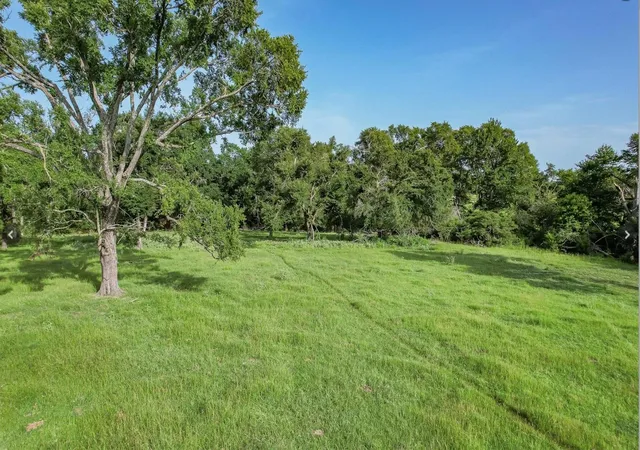 Homes for sale in Franklin, TX | 6388 Red Rock Road, Franklin, TX 77856 | MLS# 22140986
