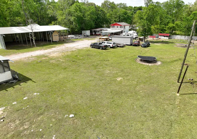 Photo 4 of Multi family home for sale at 24077 Fm 1485 Rd, New Caney, TX 77357 | MLS# 83302499 | Listing updated on 2026-08-23