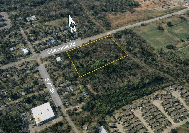 Photo 1 of Sale Pending at 1151 Silverdale St, Conroe, TX 77301 | MLS# 14475520 | Listing updated on 2026-09-04