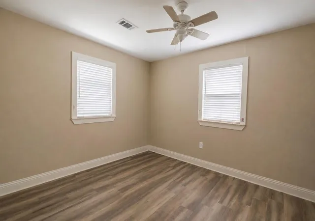 5th image of 1021 Baker St, Fort Worth, TX 76104 | MLS# 62957108