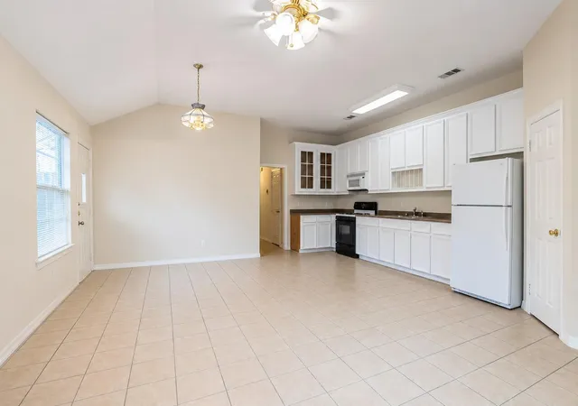 Photo 3 of Multi family home for sale at 6131 Andwood St, Houston, TX 77087 | MLS# 51678229 | Listing updated on 2026-07-17