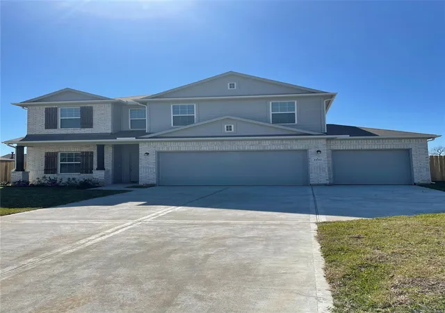 1st image of 2570 Turberry Dr, West Columbia, TX 77486 | MLS# 82573695
