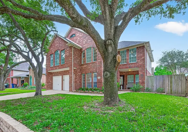 2nd image of 1510 Alma Ct, Richmond, TX 77406 | MLS# 51956688