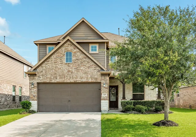 Homes for sale in Rosharon, TX | 119 Bower Bloom Dr, Rosharon, TX 77583 | MLS# 80442999