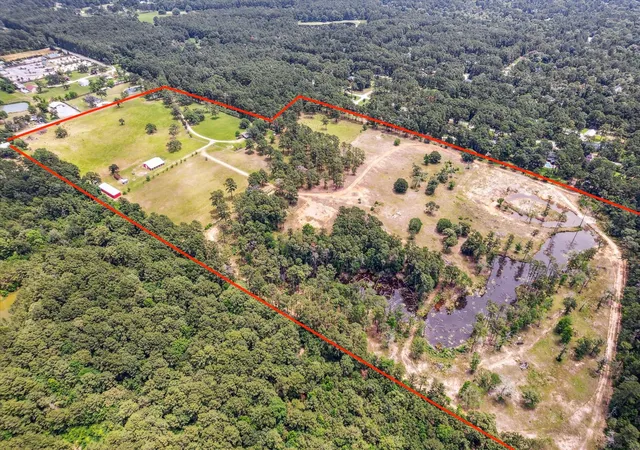 Photo 4 of Sale Pending at 603 Terri Ln, Pinehurst, TX 77362 | MLS# 2563713 | Listing updated on 2026-05-18