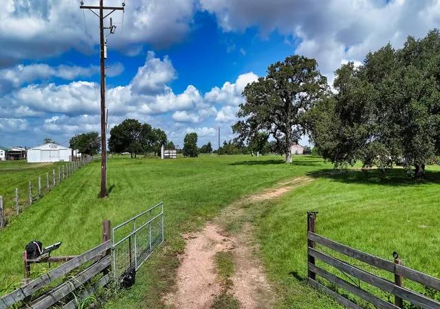 2nd image of 7782 Farm To Market 2, Navasota, TX 77868 | MLS# 56215234