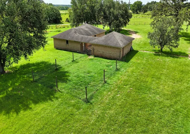 5th image of 7782 Farm To Market 2, Navasota, TX 77868 | MLS# 56215234