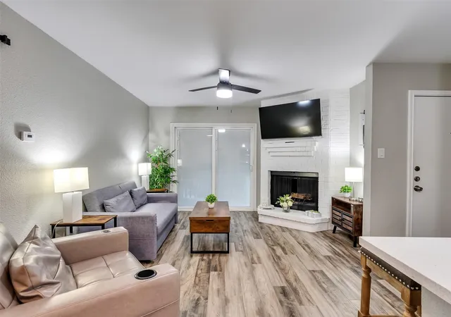3rd image of 250 El Dorado Blvd #150, Houston, TX 77598 | MLS# 63873881