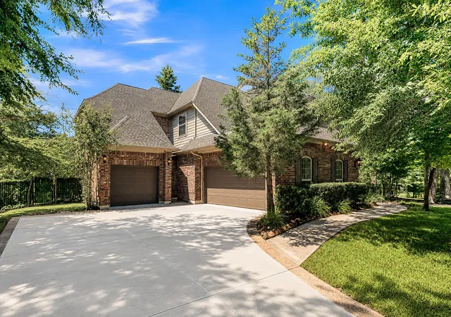 4th image of 90 Player Oaks Pl, The Woodlands, TX 77382 | MLS# 46892908