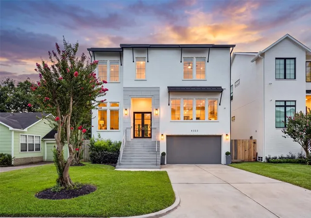 Single family home for sale at 4303 Dorothy St, Bellaire, TX 77401 | MLS# 4676542