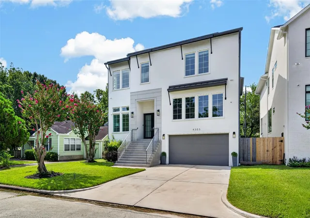 Photo 3 of Single family home for sale at 4303 Dorothy St, Bellaire, TX 77401 | MLS# 4676542 | Listing updated on 2026-09-20