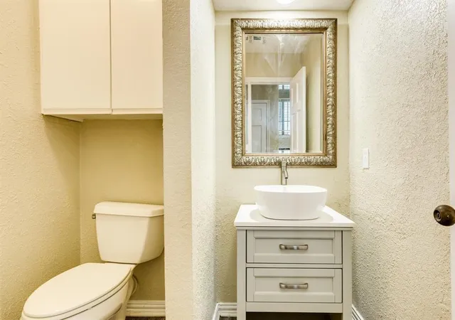 13th image of 411 Sailfish Ave #102, Freeport, TX 77541 | MLS# 45672292
