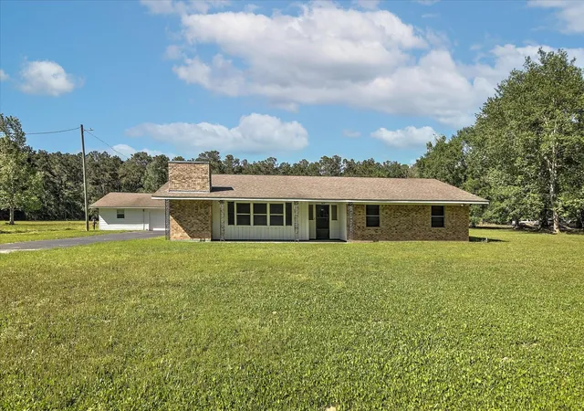 Photo 1 of Single family home for sale at 411 County Rd 2298, Cleveland, TX 77327 | MLS# 67285190 | Listing updated on 2026-07-31