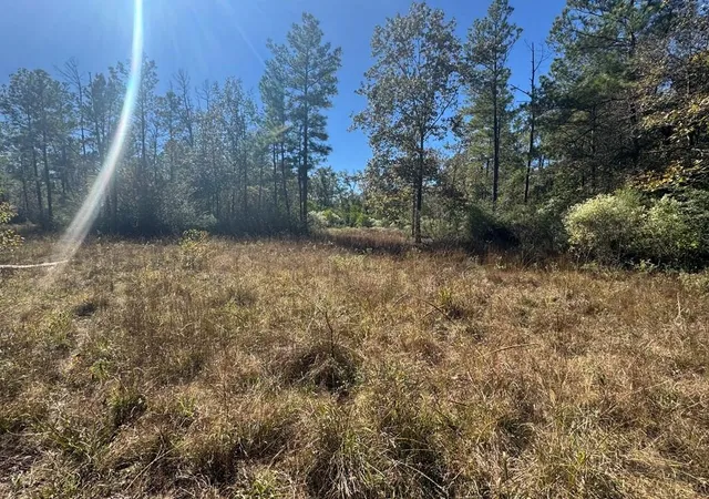Photo 3 of Single family home for sale at 690 Jim Fenley Loop, Lufkin, TX 75901 | MLS# 92360349 | Listing updated on 2026-06-26