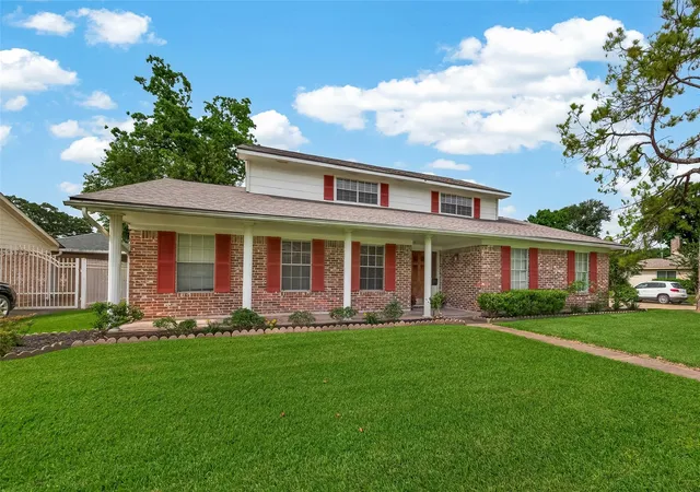 Homes for sale in Houston, TX | 9235 Sharpview Dr, Houston, TX 77036 | MLS# 76441748