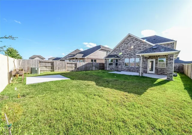 Photo 24 of Sale Pending at 10701 Clouds Rest Dr, Rosharon, TX 77583 | MLS# 67442547 | Listing updated on 2026-09-02