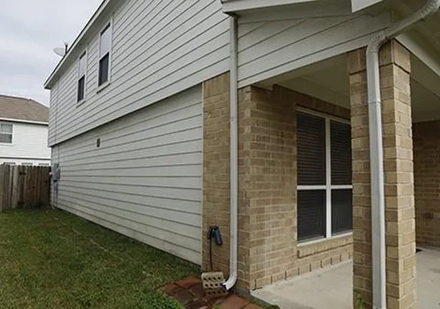 Photo 2 of Single family home for sale at 18439 Ranch View Trl, Houston, TX 77073 | MLS# 23290877 | Listing updated on 2026-08-12
