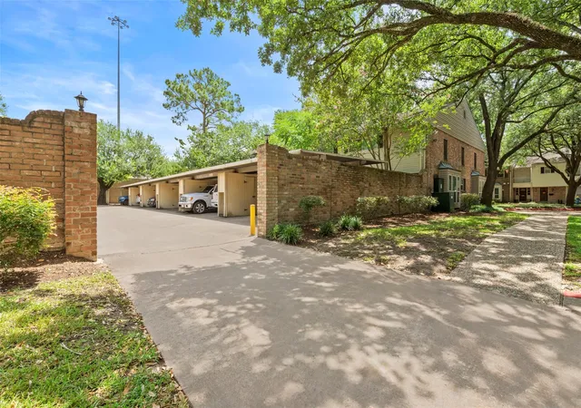47th image of 12907 Trail Hollow Dr #2907, Houston, TX 77079 | MLS# 91760581