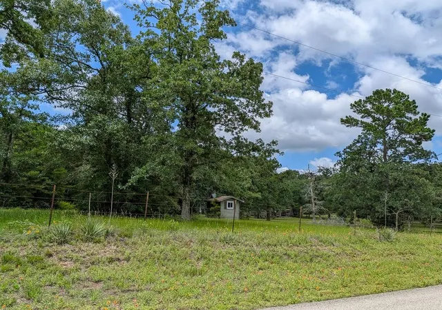 Homes for sale in Navasota, TX | 6041 County Road 302, Navasota, TX 77868 | MLS# 6188591