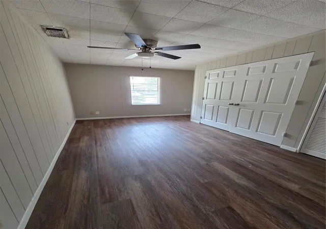 15th image of 122 S Willow St, Texas City, TX 77591 | MLS# 14272777