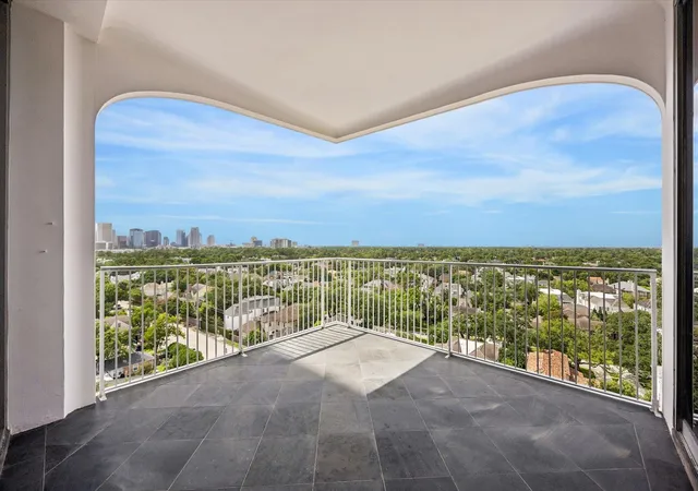 1st image of 3711 San Felipe St #10C, Houston, TX 77027 | MLS# 76597177