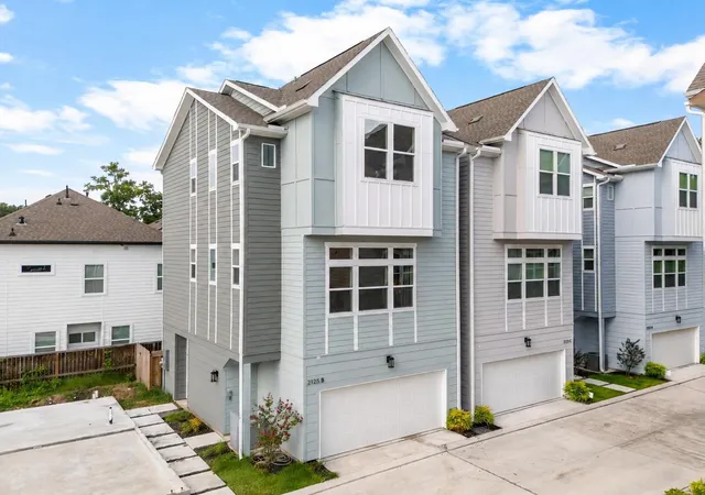 1st image of 2125 Hoskins Dr #A, Houston, TX 77080 | MLS# 49905865