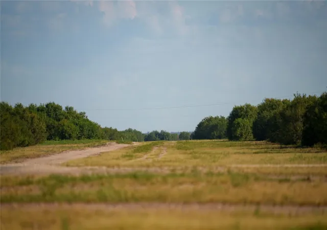 6th image of 10423 State Hwy 21 W, Crockett, TX 75835 | MLS# 81147487