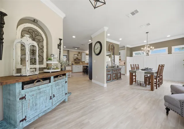 Photo 4 of Sale Pending at 305 Affleck Rd, Brenham, TX 77833 | MLS# 18012979 | Listing updated on 2026-09-11