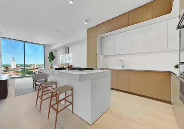 5th image of 313 W 17Th St #1903, Austin, TX 78701 | MLS# 56972491
