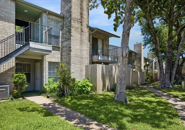 Homes for sale in Houston, TX | 6500 Sands Point Dr #407, Houston, TX 77074 | MLS# 31206916