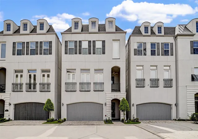 1st image of 1010 Savannah Cedar Ln, Houston, TX 77043 | MLS# 67103607