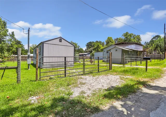 3rd image of 508 & 510 Short St, Cleveland, TX 77327 | MLS# 57406928