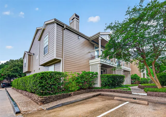 3rd image of 1880 White Oak Dr #143, Houston, TX 77009 | MLS# 20826624