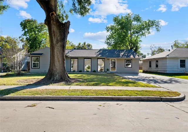 2nd image of 5114 Keystone St, Houston, TX 77021 | MLS# 85029303
