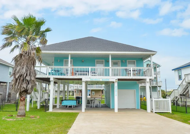 Photo 1 of Single family home for sale at 22810 Fresca St, Galveston, TX 77554 | MLS# 15576374 | Listing updated on 2026-09-16