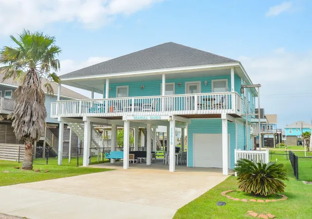 Photo 2 of Single family home for sale at 22810 Fresca St, Galveston, TX 77554 | MLS# 15576374 | Listing updated on 2026-09-16