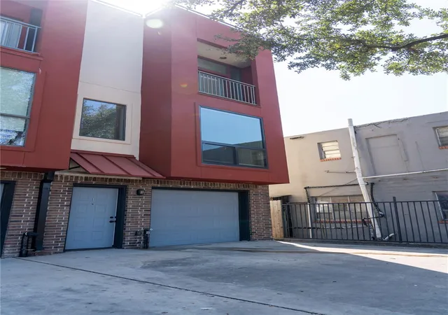 1st image of 310 S Jensen Dr #1, Houston, TX 77003 | MLS# 93641927
